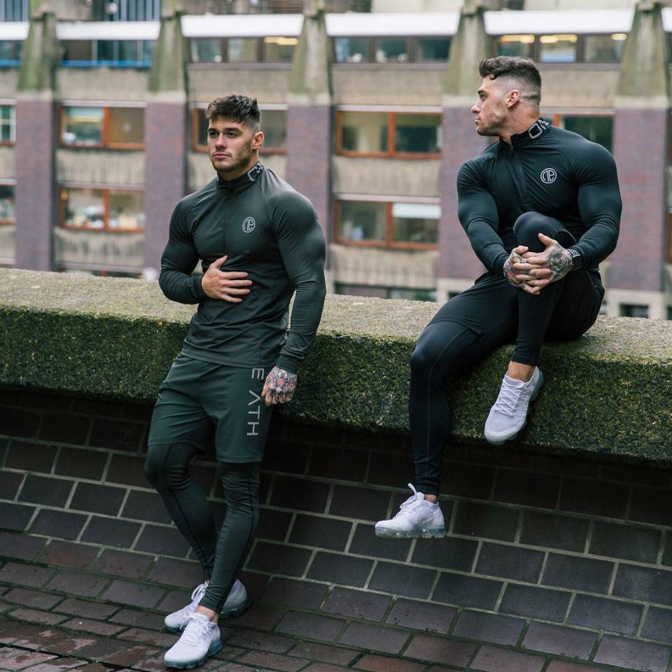 Long-Sleeved Tracksuit